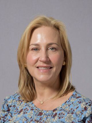 Melissa DeNucci portrait